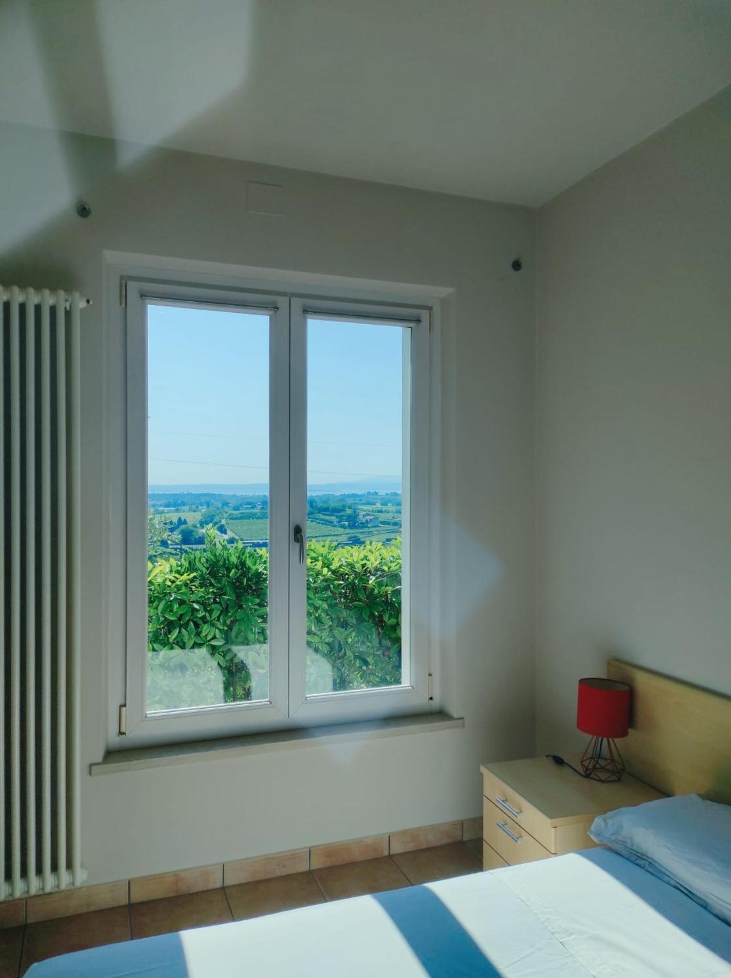 Nice Apartments Lake View & Free Parking 帕斯特伦戈 外观 照片
